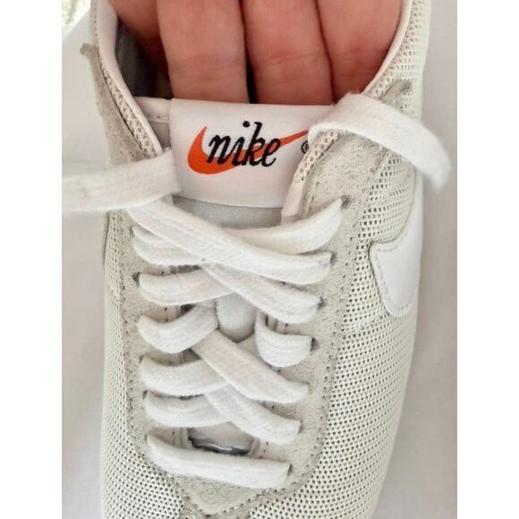 Nike LD-1000 Women's Size 8.5 White Gum Athletic Running Shoes from Aritzia - Picture 4 of 10